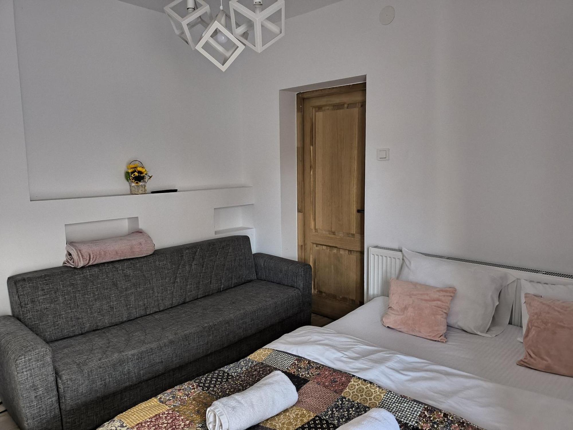 Casa Raia Hotell Braşov Eksteriør bilde